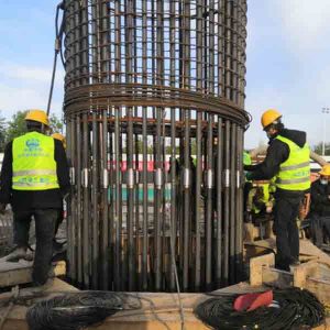 超大、超長(zhǎng)樁基籠對(duì)接