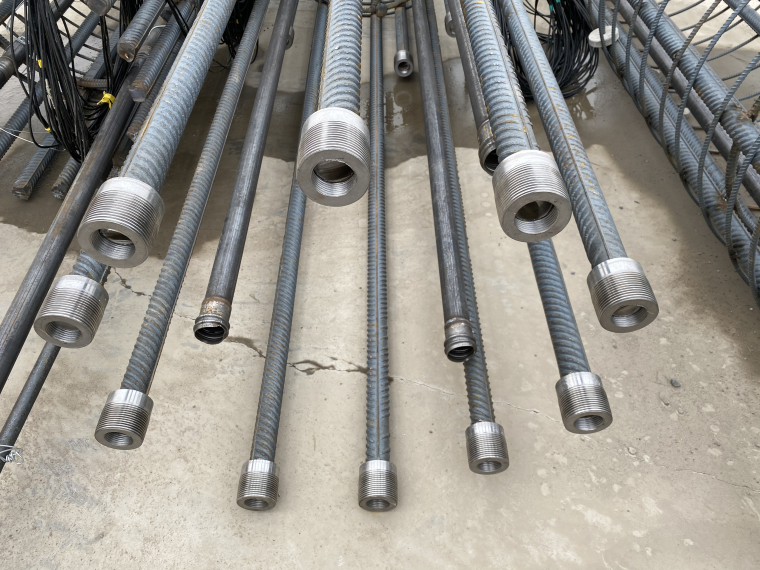 超長(zhǎng)鋼筋籠連接插圖3