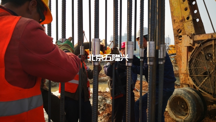 雙螺套連接技術(shù)工程現(xiàn)場插圖9